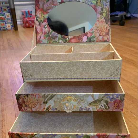 Punch Studio jewelry box / organizer - Picture 4 of 14